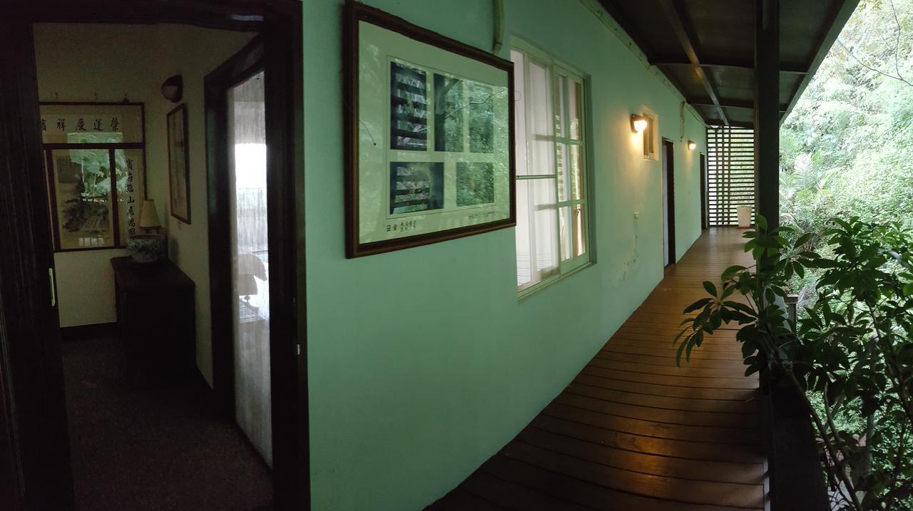 Mountain House Bed & Breakfast Shuiyuan Bagian luar foto