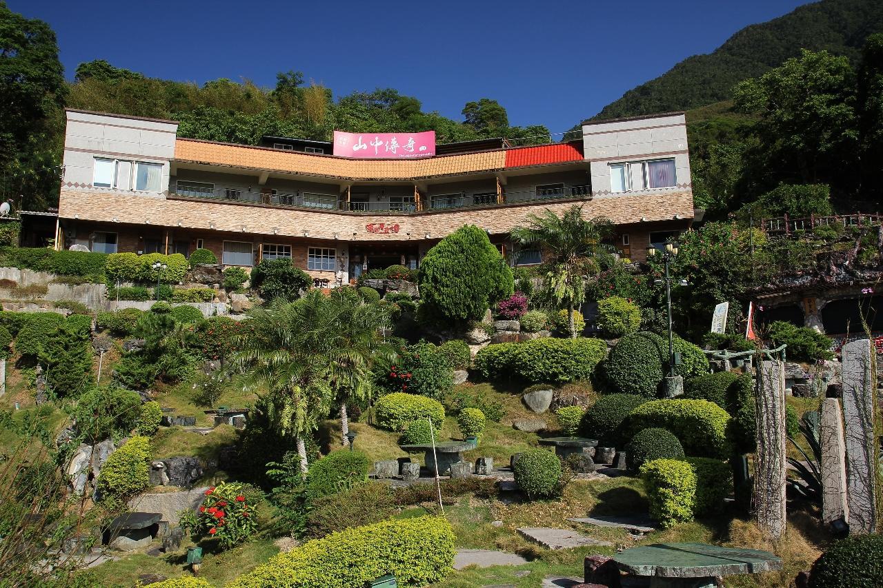 Mountain House Bed & Breakfast Shuiyuan Bagian luar foto